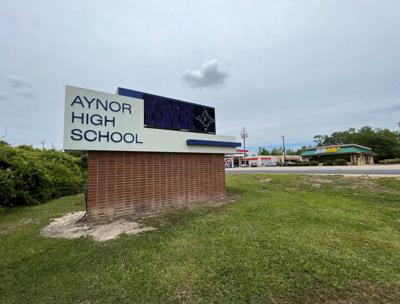 Some Horry County schools to remain closed Sept. 1 because of flooded roads  | Myrtle Beach News | postandcourier.com