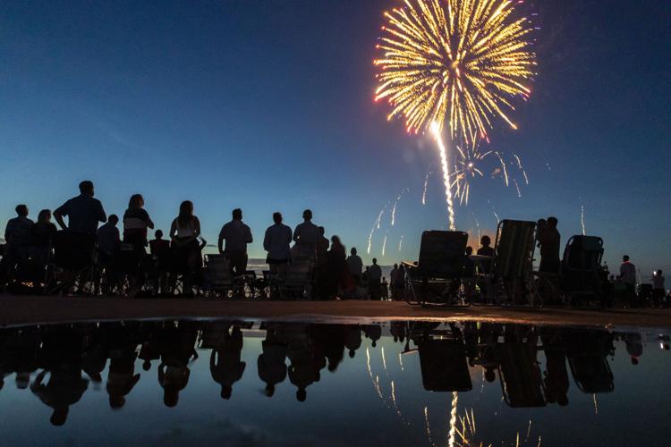 Where to see 'the rocket's red glare' for Fourth of July