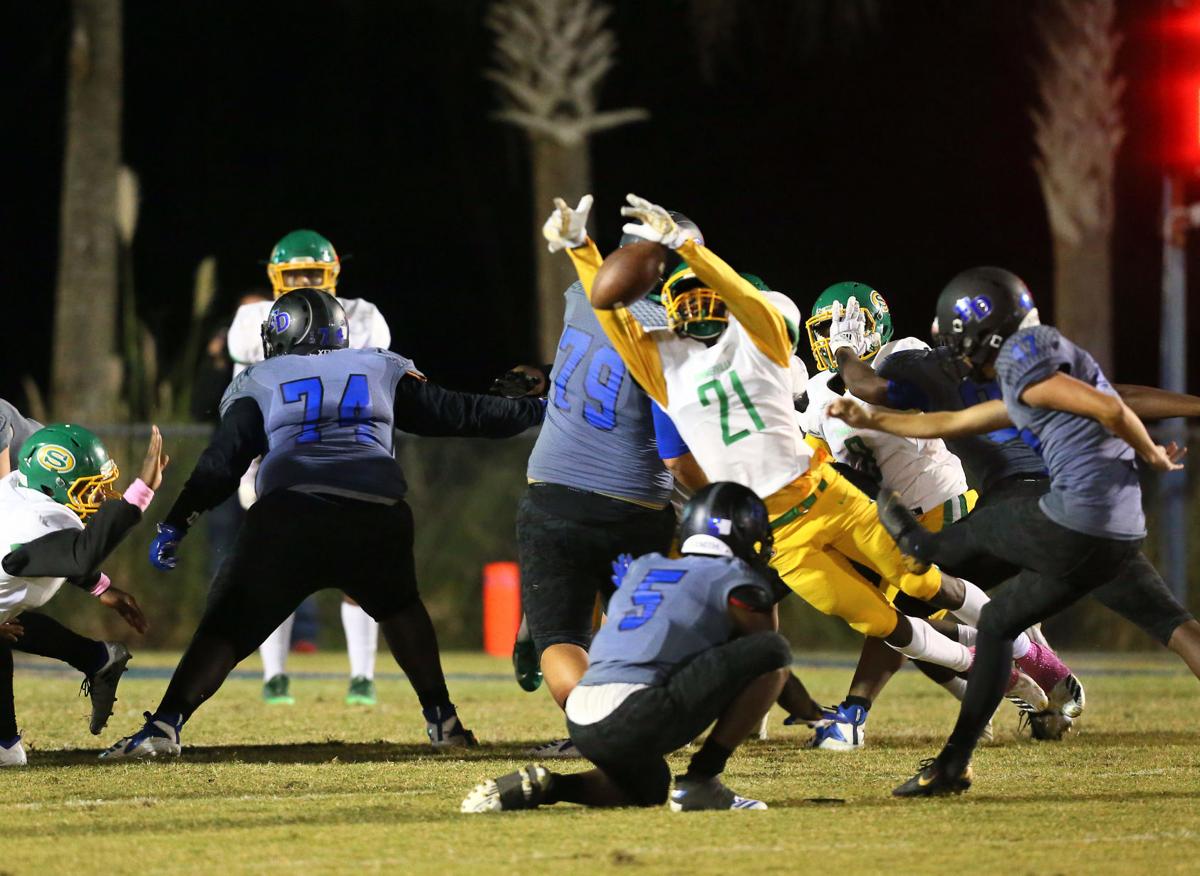 Summerville Tops Fort Dorchester 43 42 In 2ot Ends Patriots