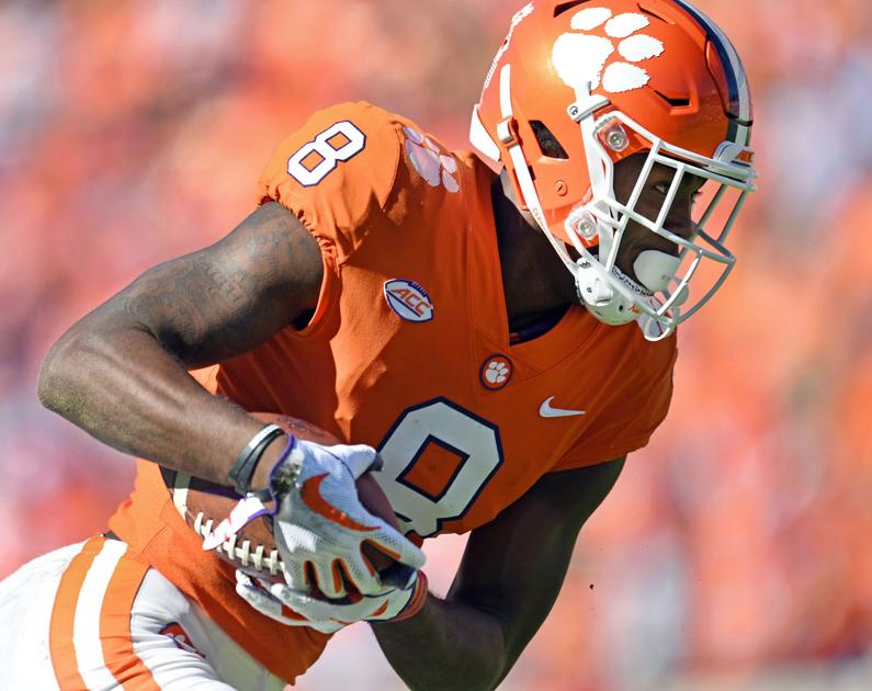 Behind Clemson s Flashy Freshman Receiver Justyn Ross Is A Strong behind-clemson-s-flashy-freshman-receiver-justyn-ross-is-a-strong