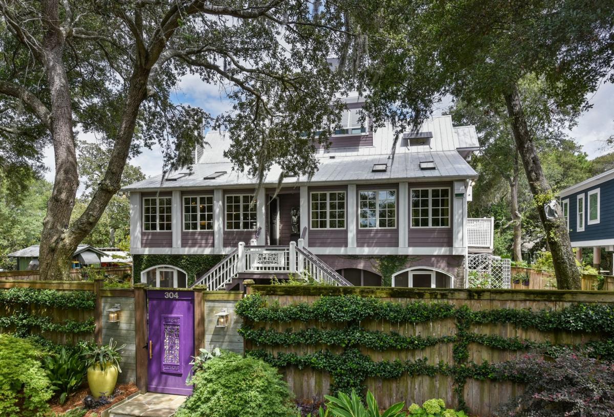 304 E Erie Avenue Whimsical And Sophisticated Zen Living On Folly Beach Real Estate Postandcourier Com