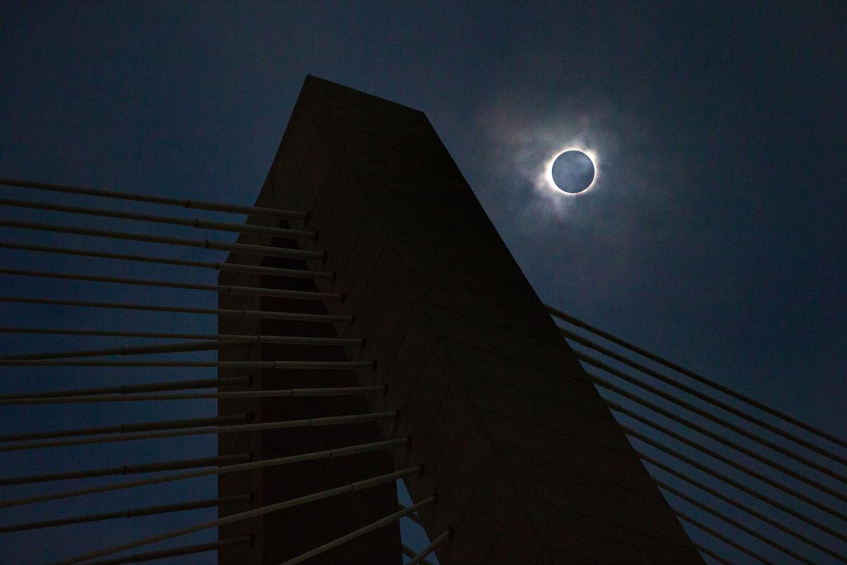 solar eclipse bridge consensus rgb.jpg