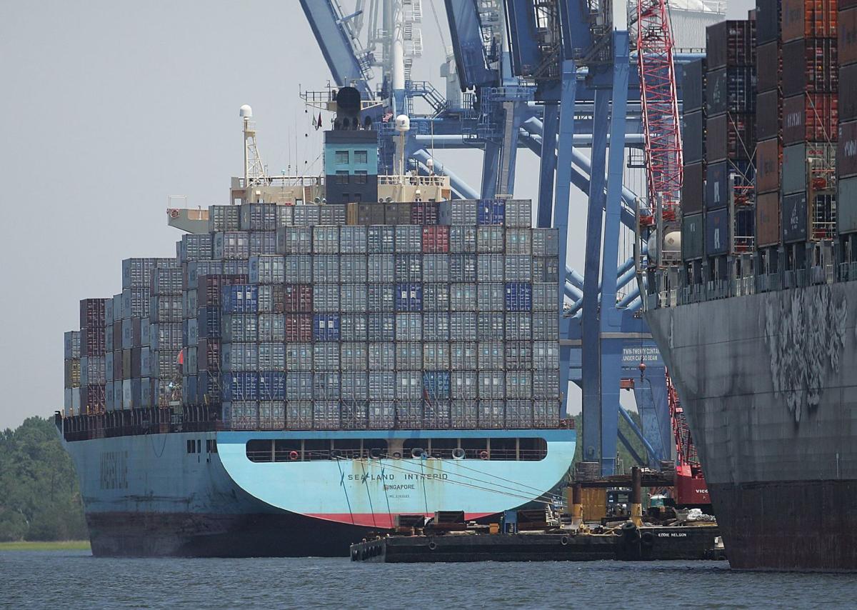 Port of Charleston setting cargo records as container ships grow larger