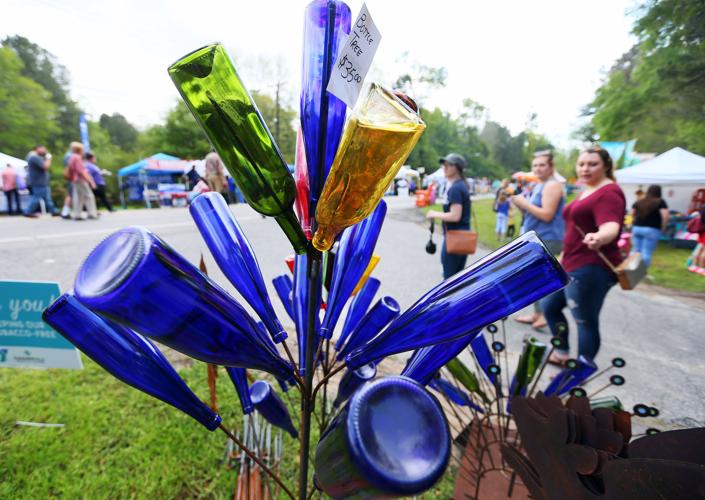 Photos Summerville’s Flowertown Festival begins Flowertown Galleries