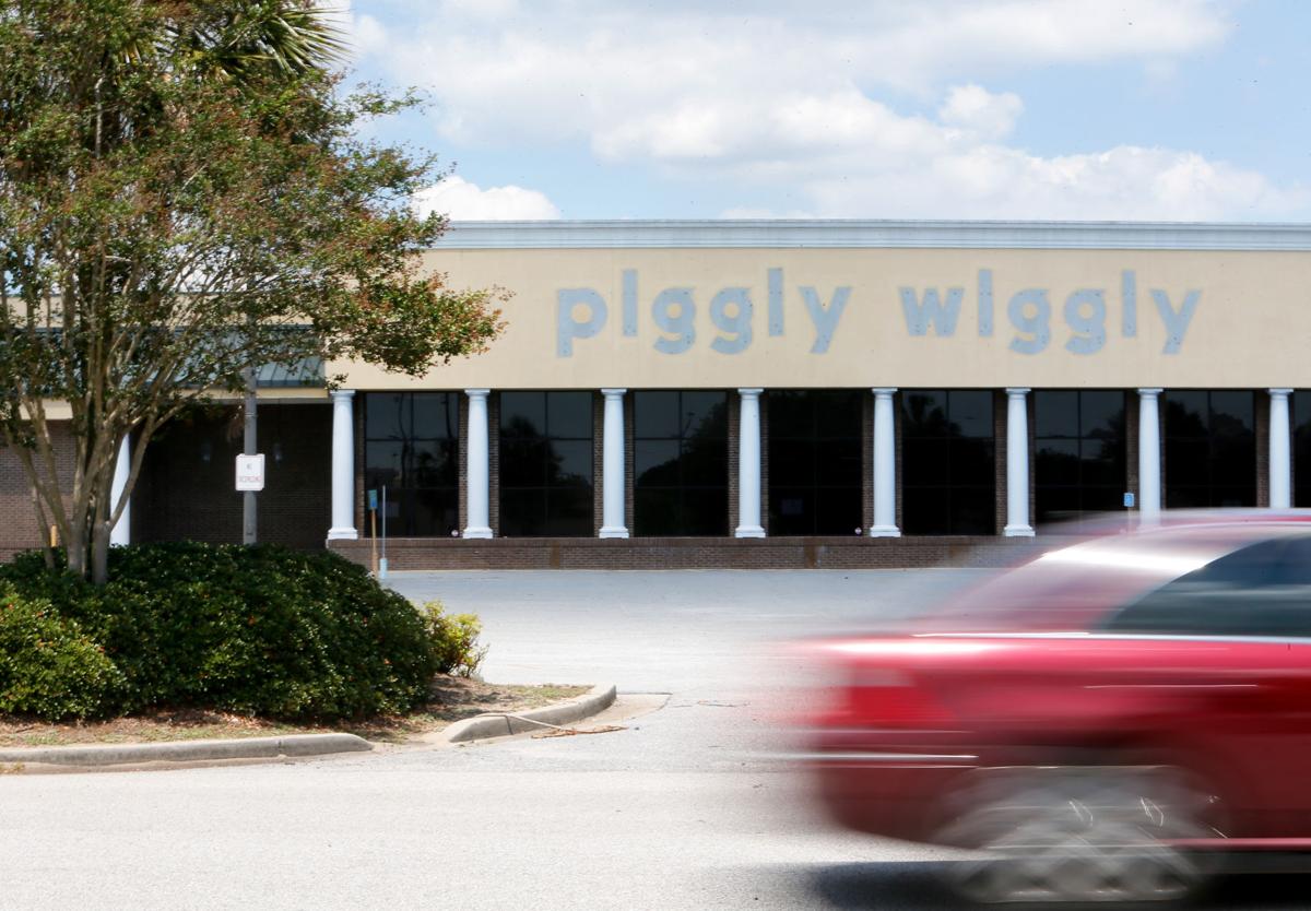 former piggly wiggly .jpg
