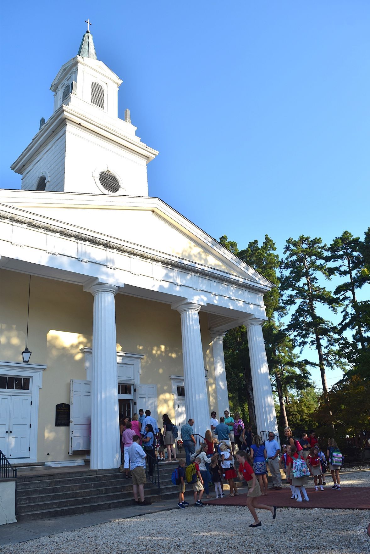 Mead Hall opens school year in Aiken with new head of school Education