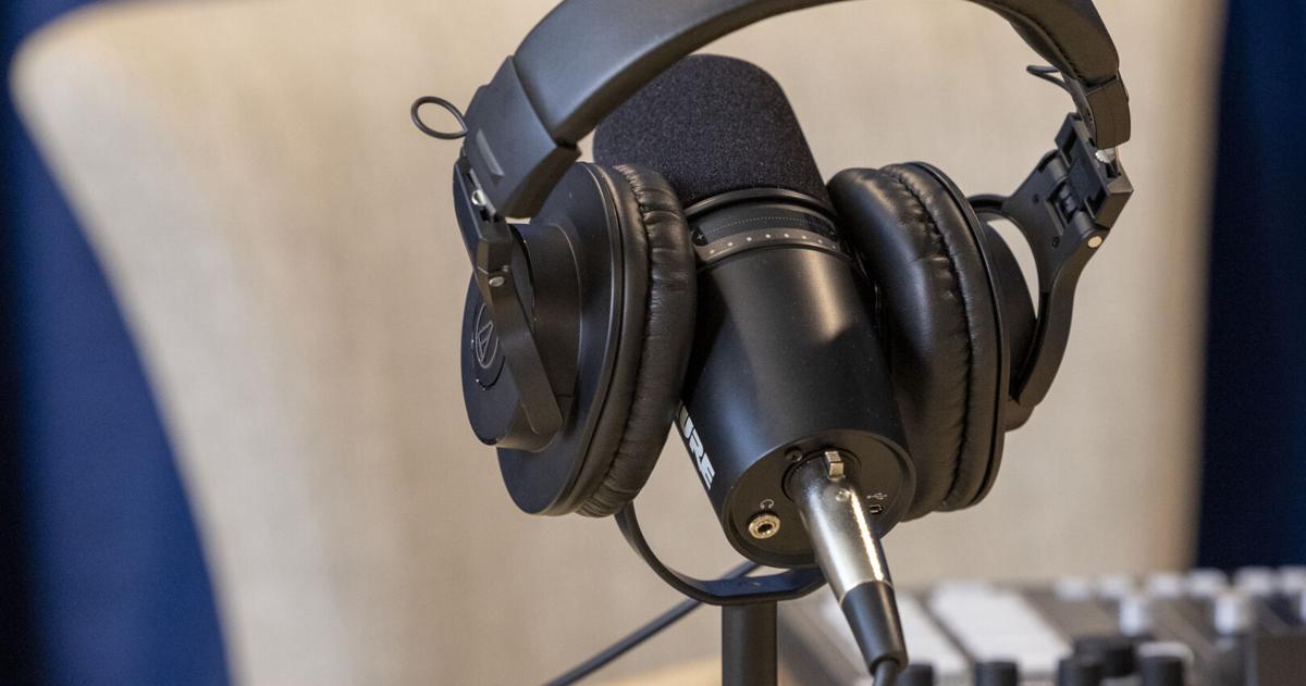 5 South Carolina podcasts to listen to this fall