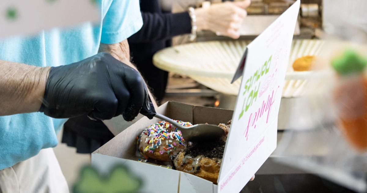 Annie’s Hot Donuts in Mount Pleasant to close its doors