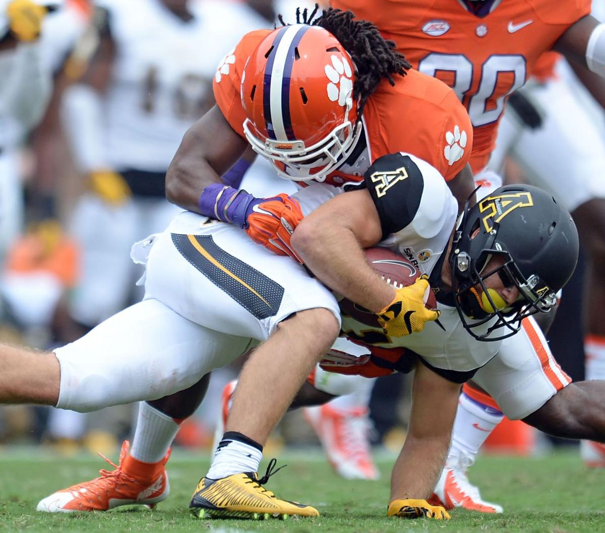 Clemson overcomes App State, 41-10