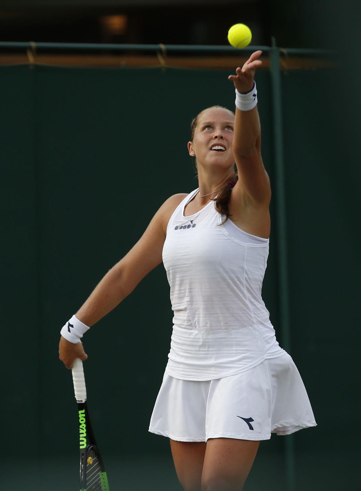 Charleston's Shelby Rogers upsets Safarova at Wimbledon ...