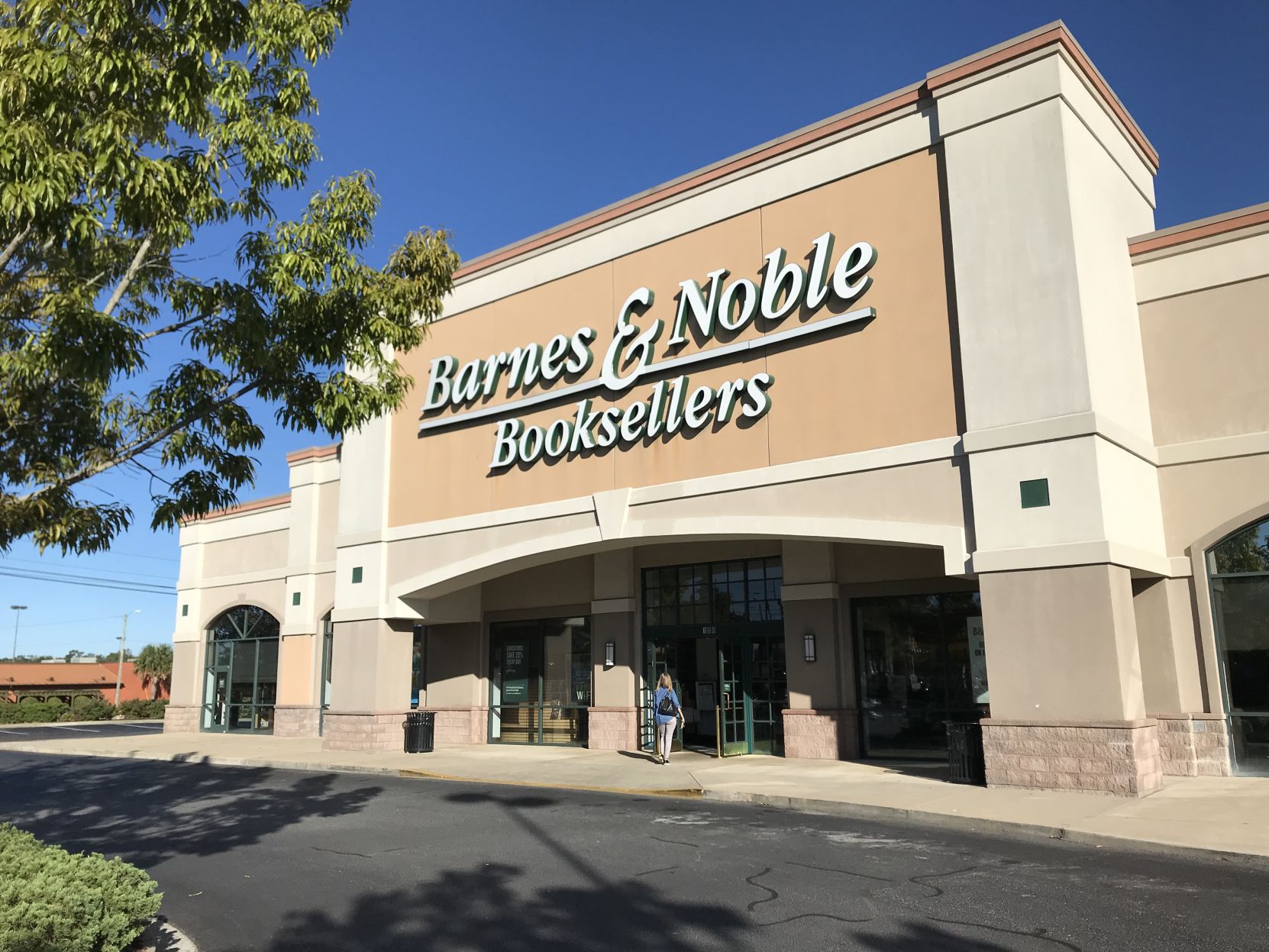 barnes and noble greenville sc