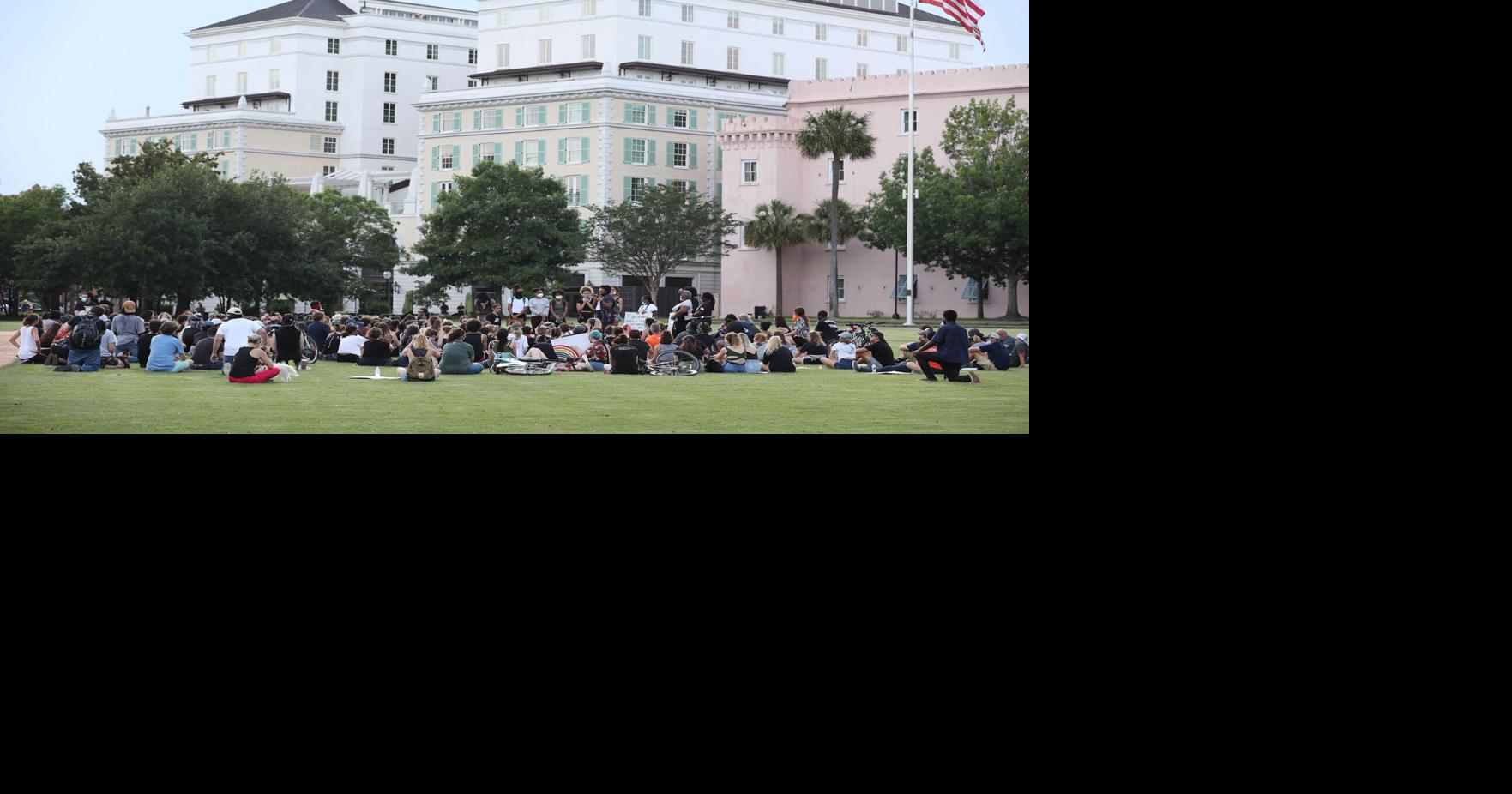 Downtown Charleston quiets after 1 week of protests over George Floyd's ...