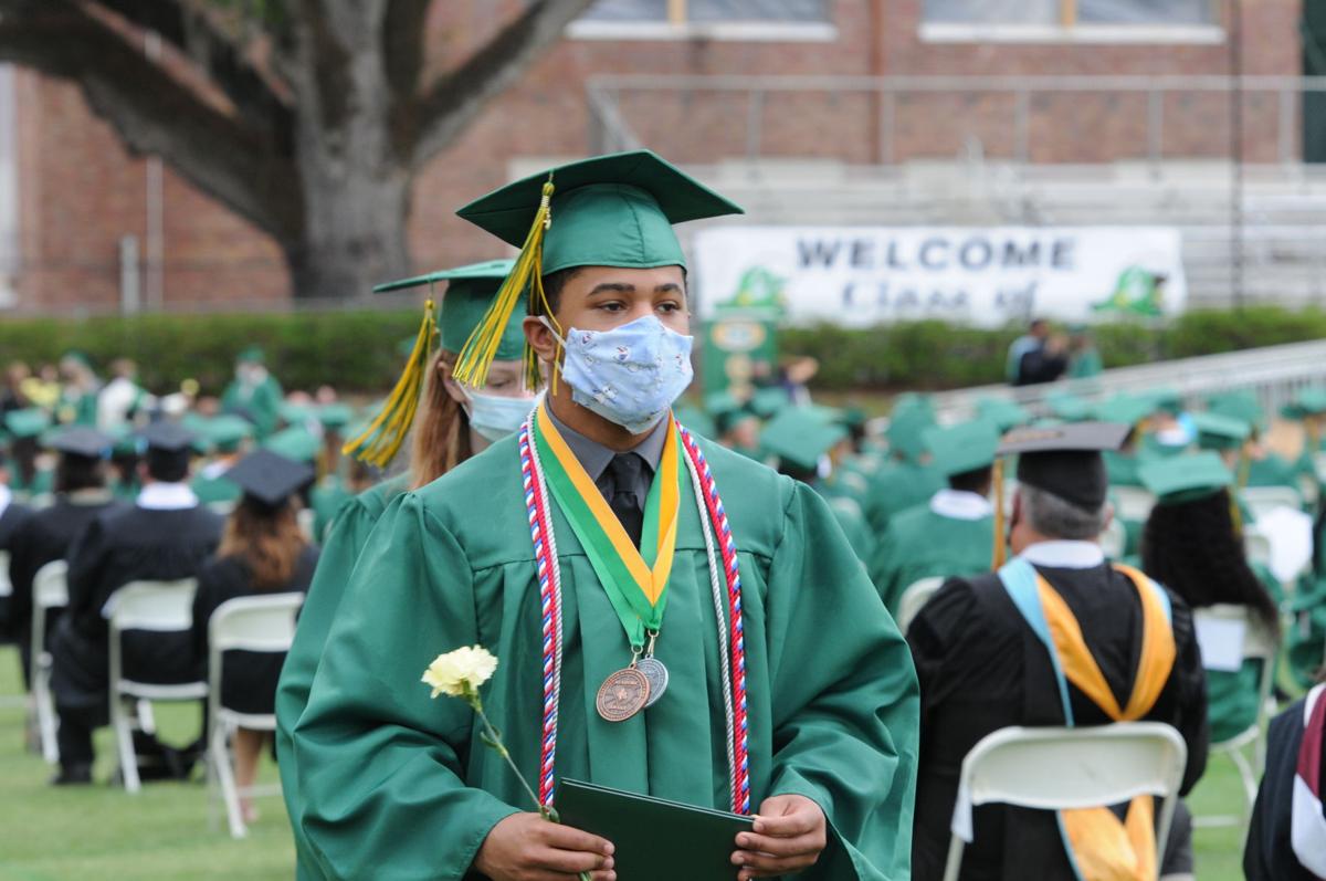 2 shsgrad (61).JPG
