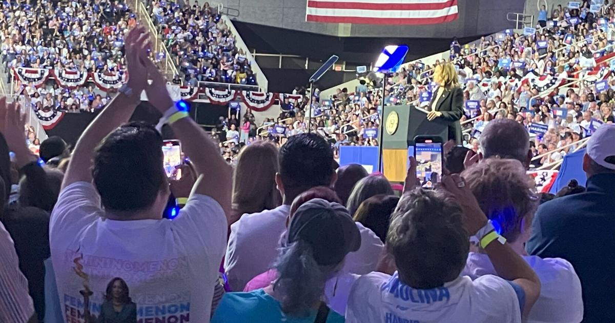 'Not Going Back': Harris campaigns in Charlotte with 2 months to go to ...