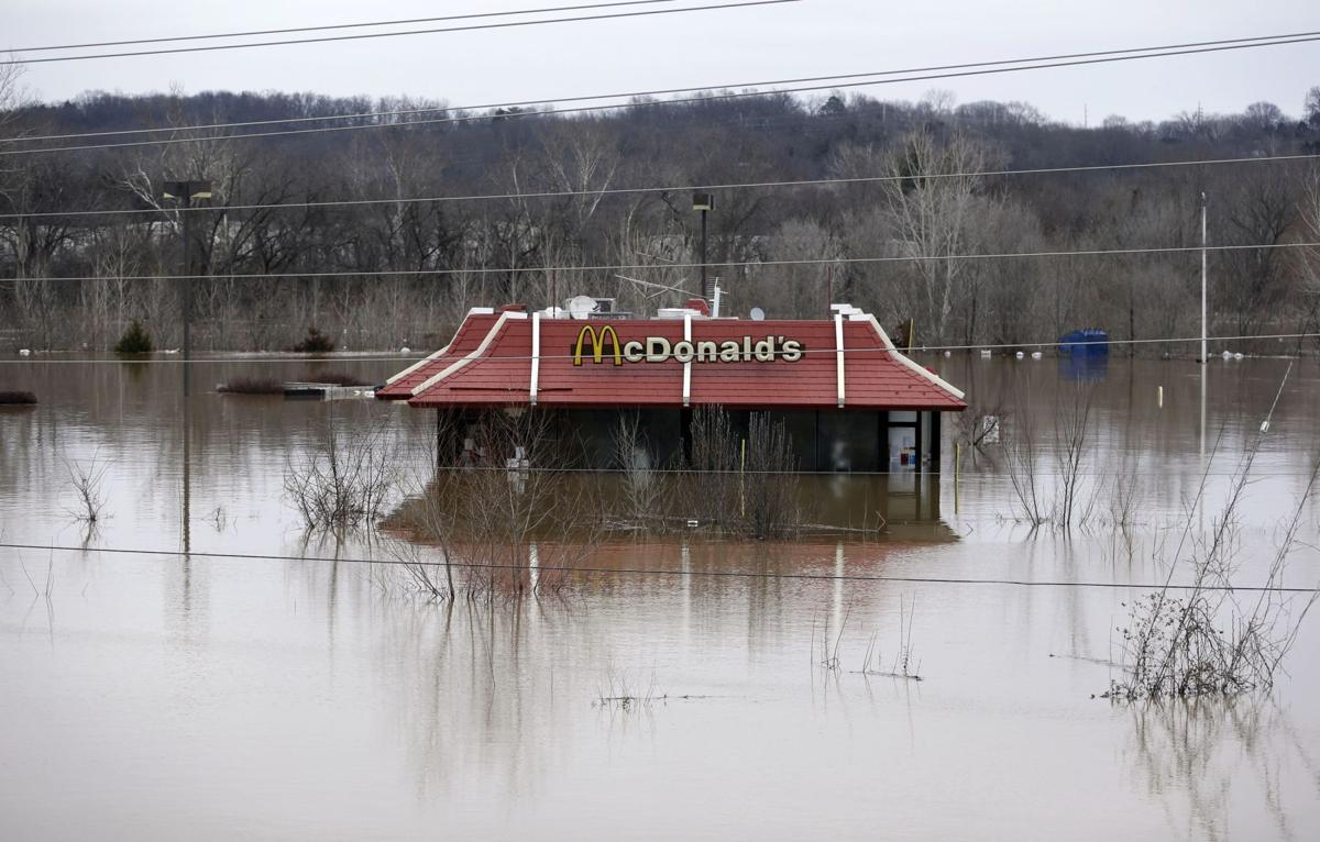 Flooding overwhelms Midwest
