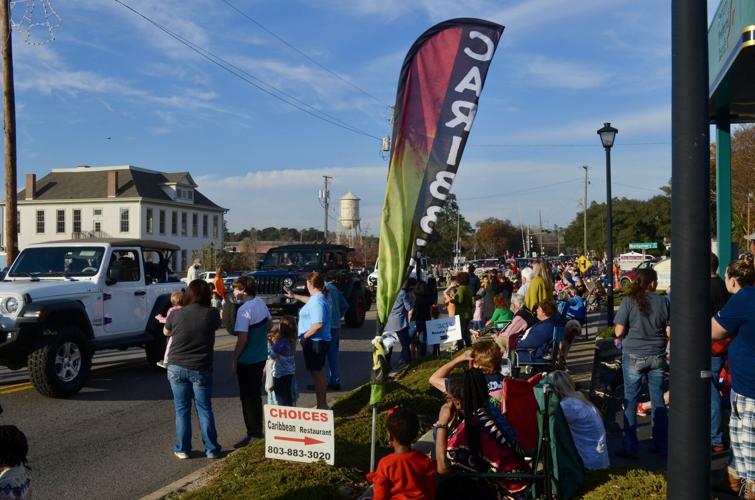 Hundreds line Graniteville streets for annual Christmas parade Aiken
