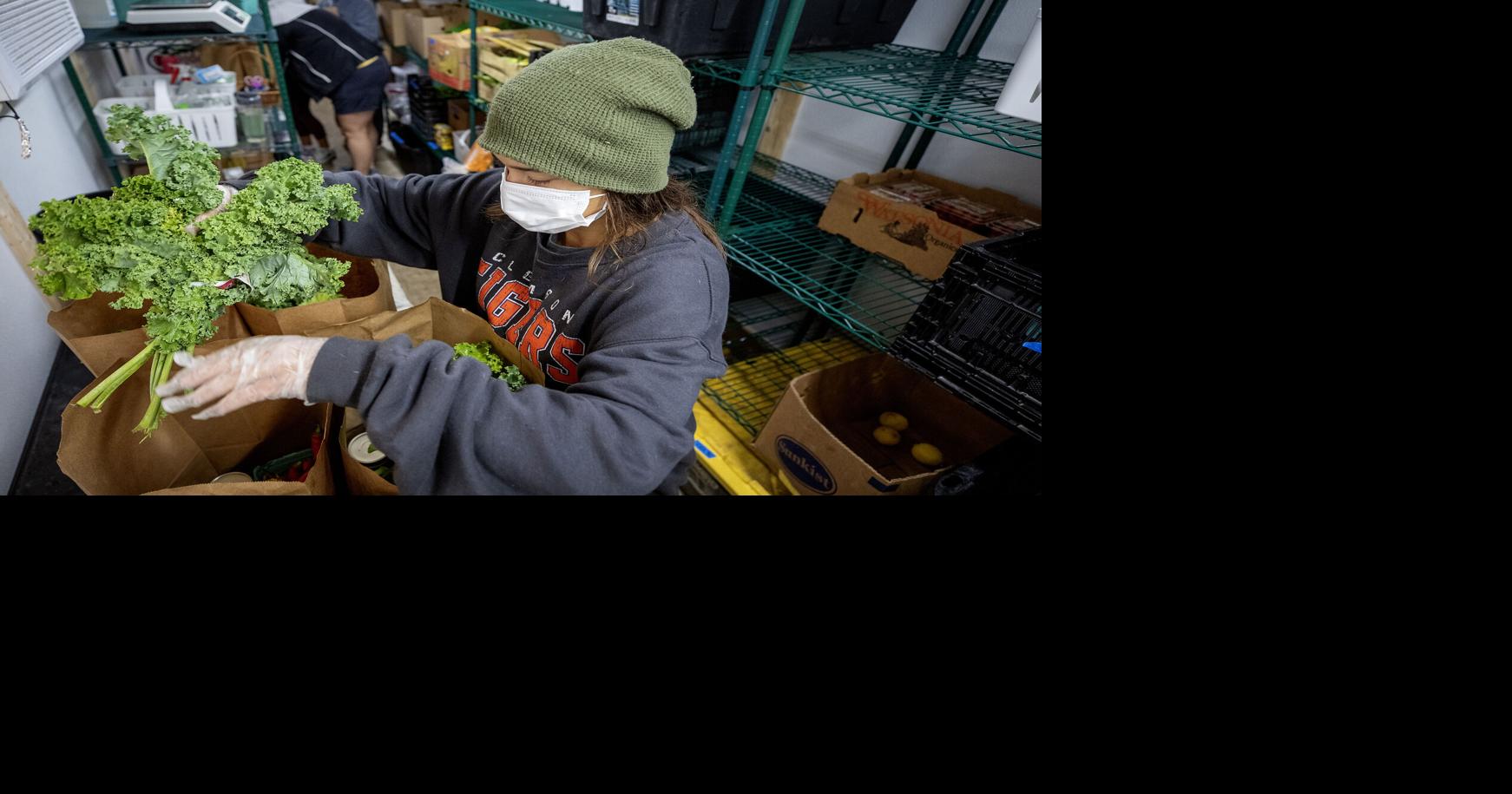 After SNAP cuts, a Lowcountry farmers market snaps back