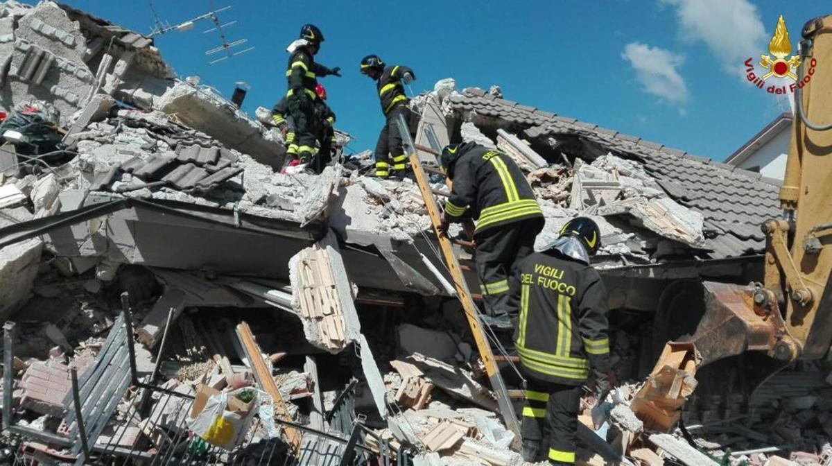 Earthquake hits Italy