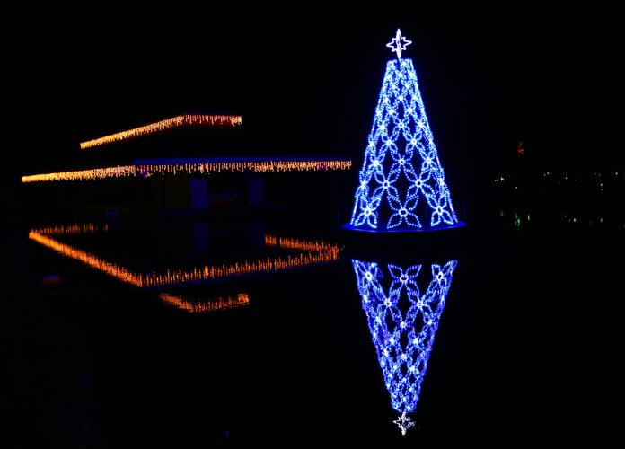 Holiday Festival of Lights at James Island County Park Photos from