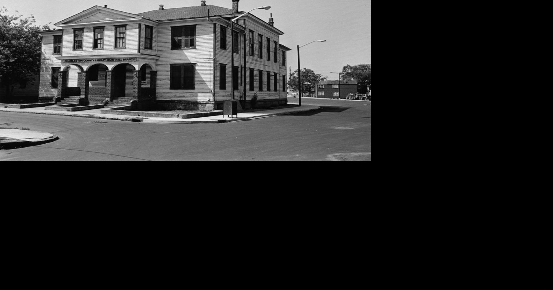 Locals, records detail the path to integration of Charleston’s libraries