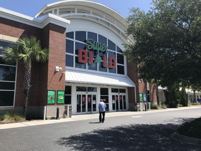 Bi Lo Parent Selling 23 Stores 4 In Charleston Area To Become Lowes Foods And Kj S Iga Real Estate Postandcourier Com