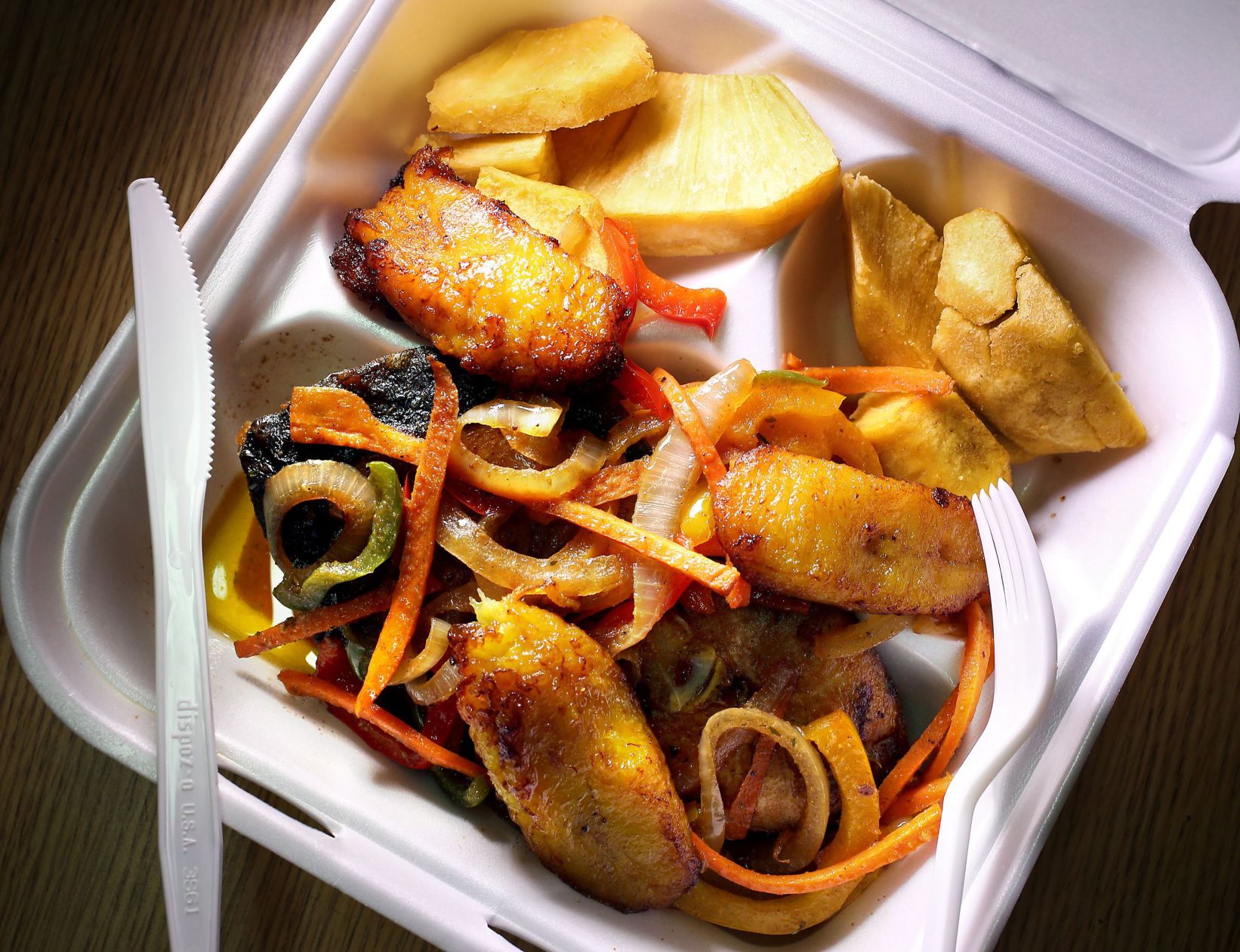 ミュージック Delivery DISH// WITH INDIES BEST Caribbean Delight Jamaican native turns out masterly entrees