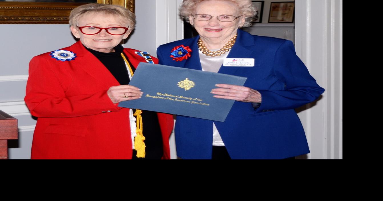 Daughters of the American Revolution Henry Middleton chapter honors 70year member Aiken Area