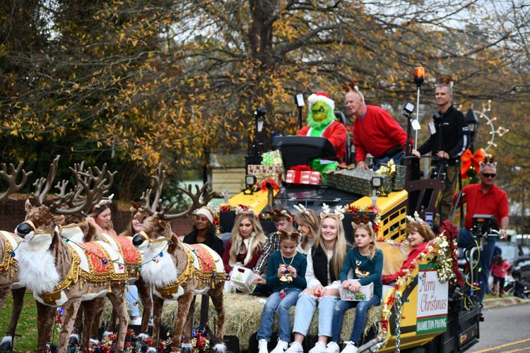 Santa, Sir Big Spur seen at Edgefield's 50th Christmas Parade North