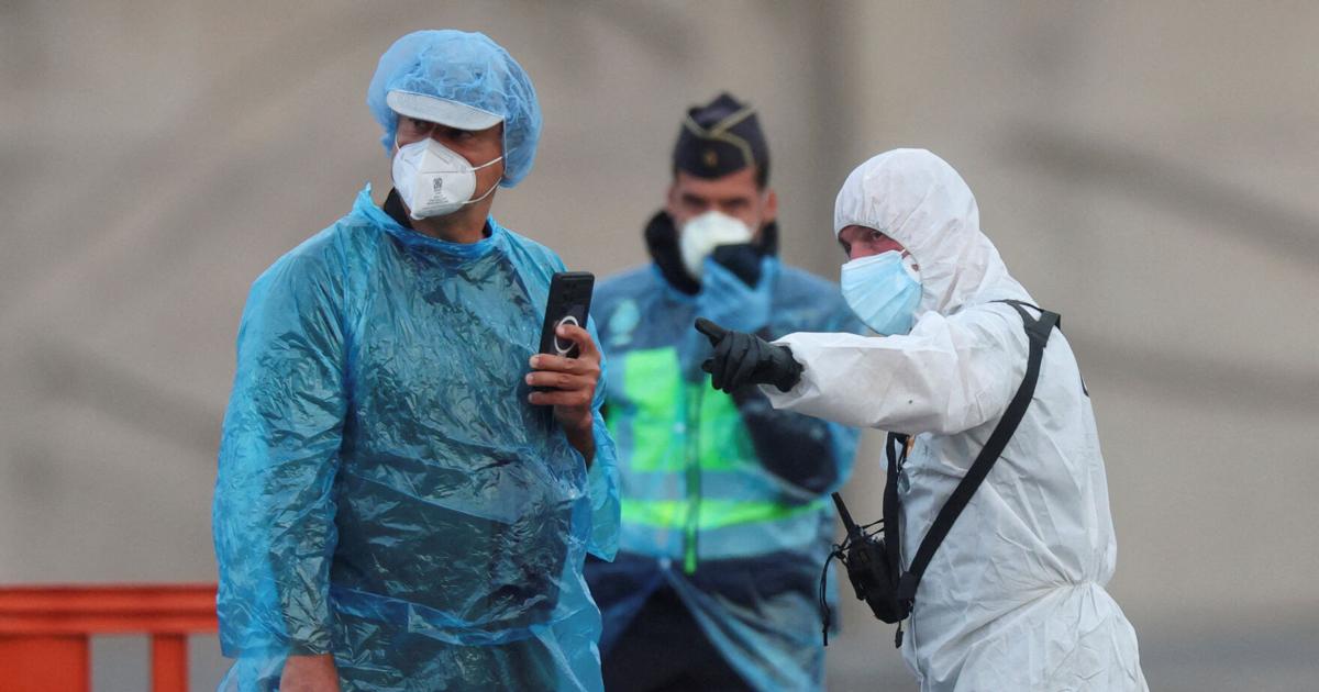 Passengers from stricken cruise ship back in US but little public risk from hantavirus, experts say