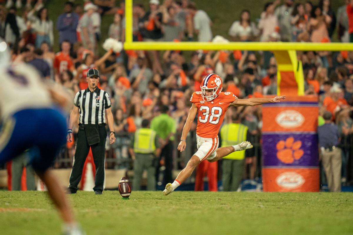 Robert Gunn III Lands Scholarship to Clemson University 