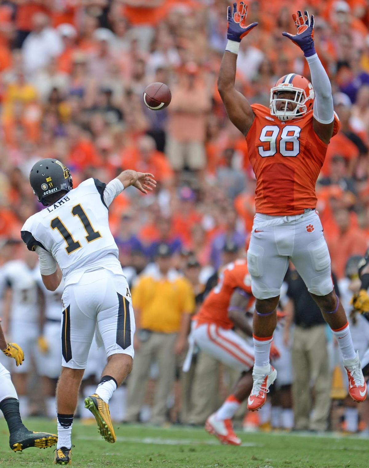 Clemson overcomes App State, 41-10