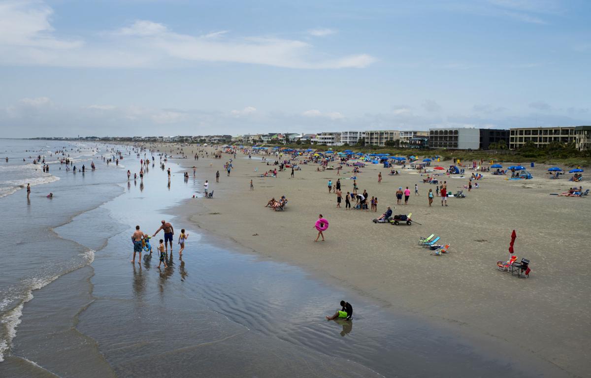 Fourth of July draws crowds to the Isle of Palms beach
