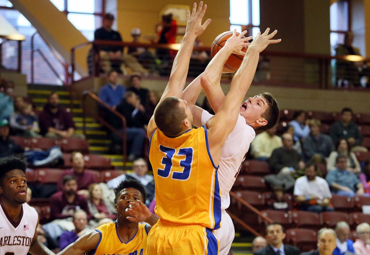 College Of Charleston Senior Evan Bailey Putting Finishing Touches On Basketball Career Sees Medical School In His Future Sports Postandcourier Com