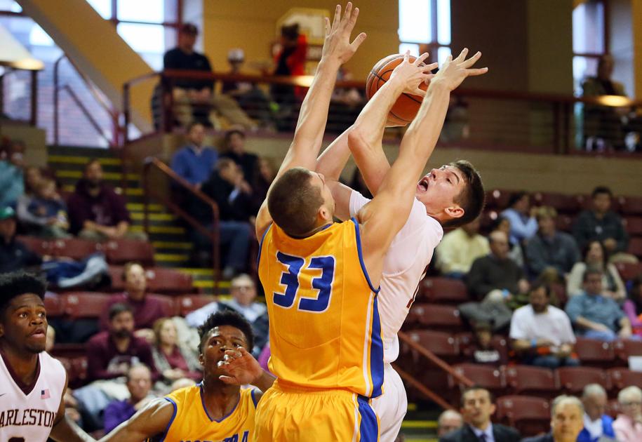 College Of Charleston Senior Evan Bailey Putting Finishing Touches