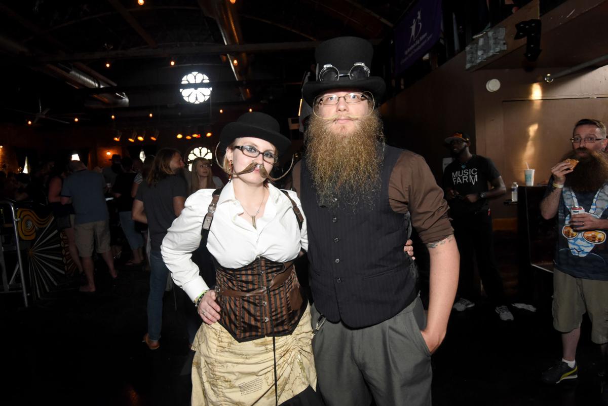 pc-052718-fe-beardsscene-00021