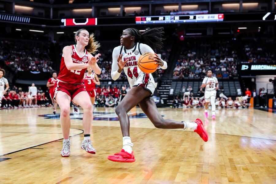 Gamecocks' Makeer blossoming at exactly the right time