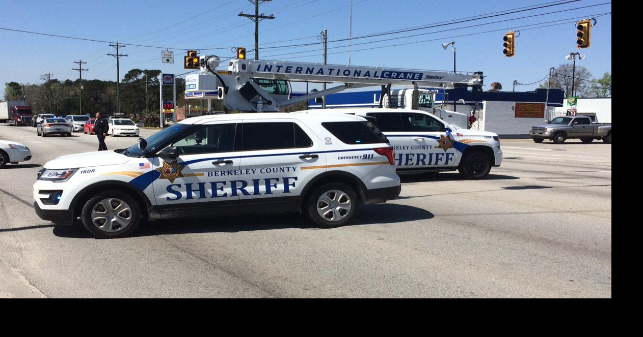 Man accused of shooting twice at Berkeley County deputy faces attempted ...
