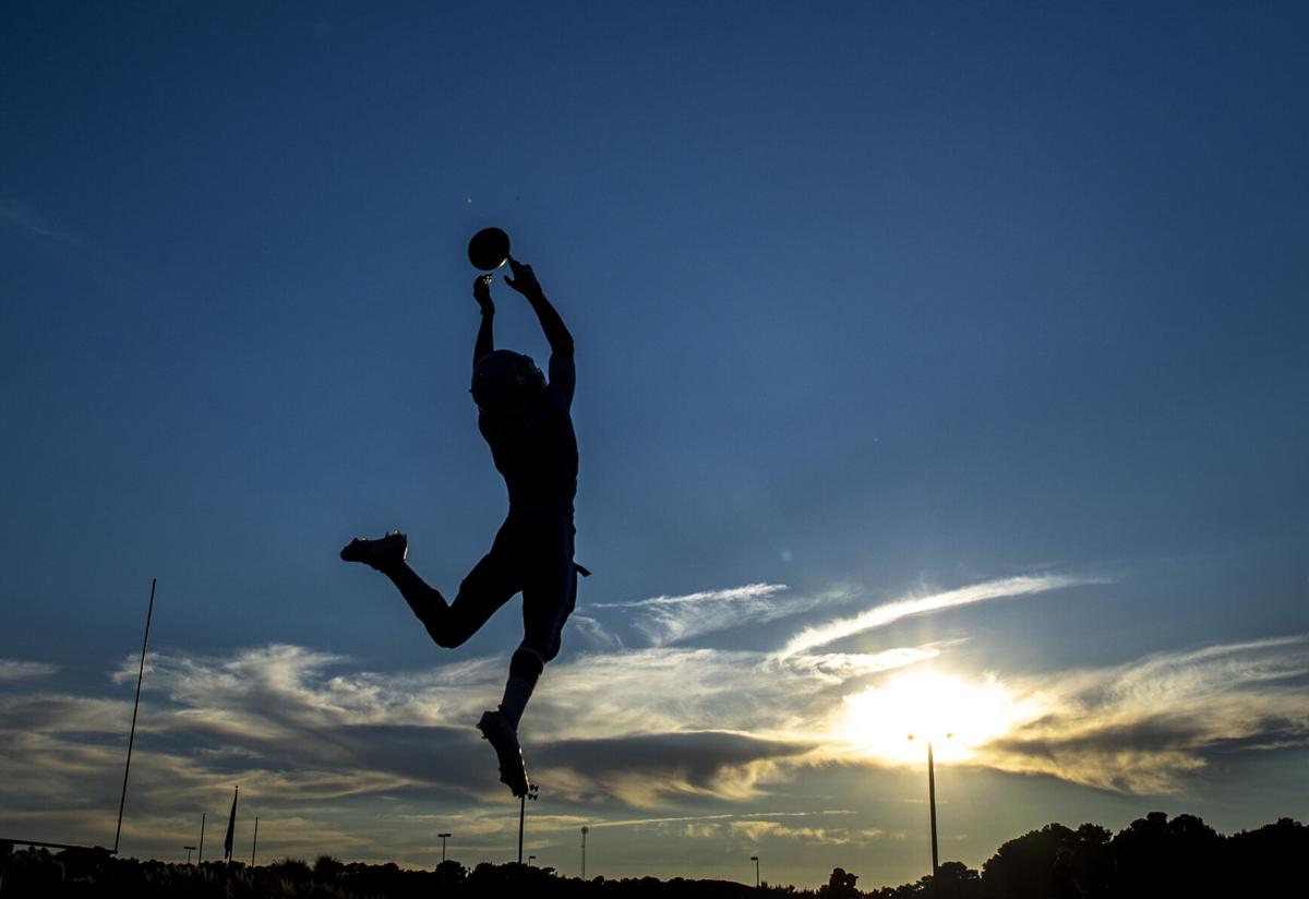 Fort Dorchester football GALLERY_3.jpg