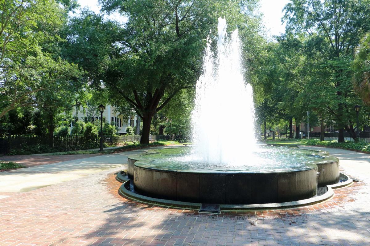 Fountain on Mansion Mall
