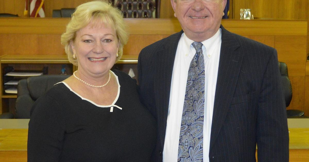 Aiken judge swears in new Clerk of Court and Probate Judge Aiken judge swears in new Clerk of Court and Probate Judge