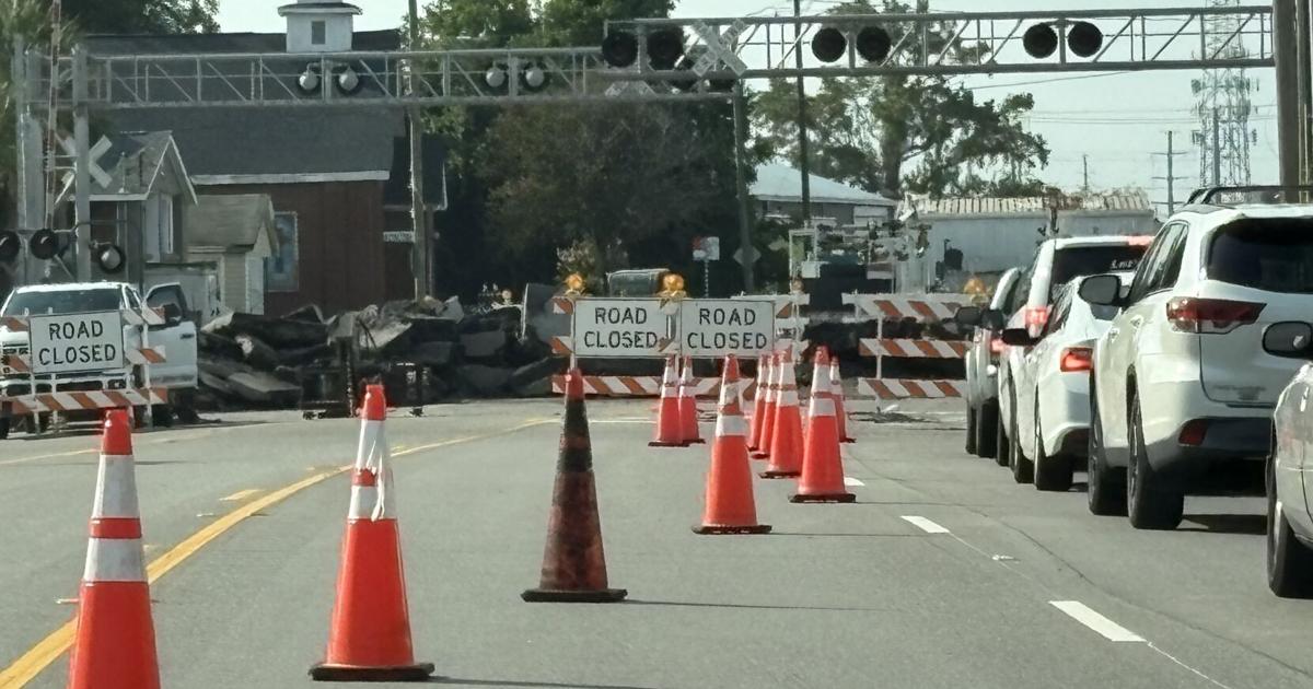 Part of Meeting Street Road closed due to work on railroad tracks