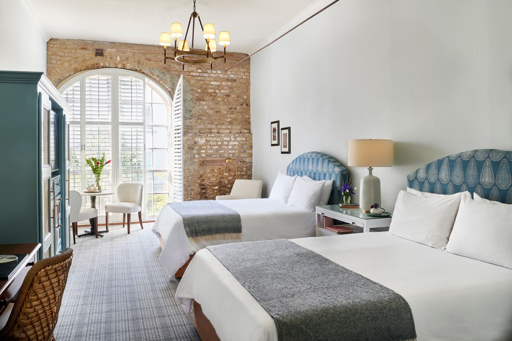 Charleston's HarbourView Inn Gets $1M 'refresh' With Updated Look, New ...