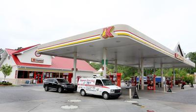 Fueling Growth Convenience Stores Expand With Fresh Fancy