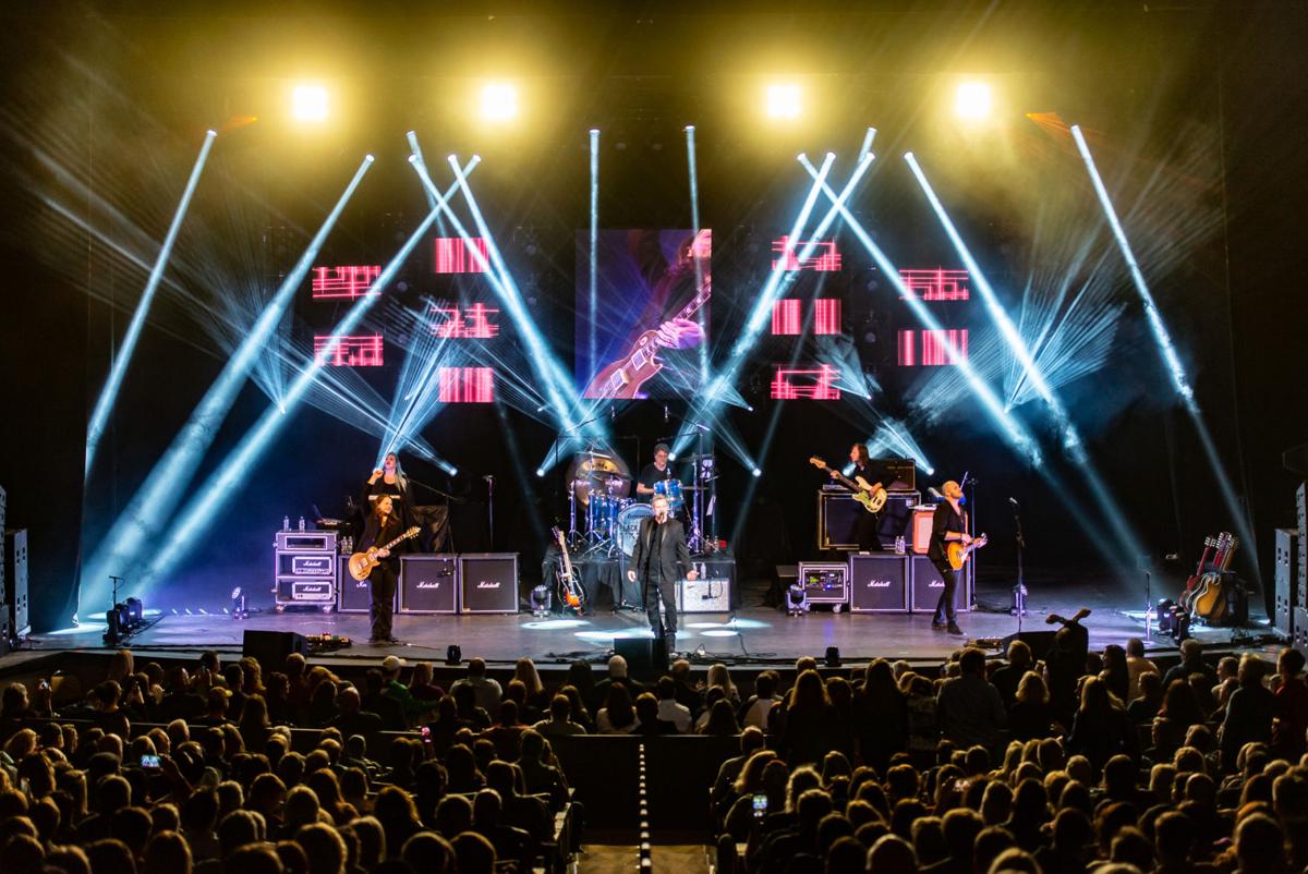 Black Jacket Symphony S Robert Plant On The Art Of Emulating Led Zeppelin Charleston Scene Postandcourier Com