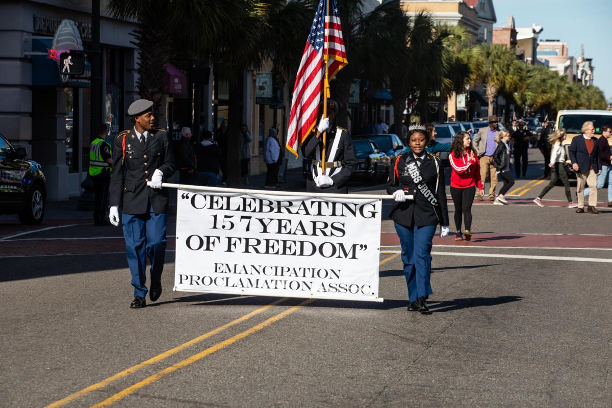 pc-010220-ne-paradescene-034.jpg