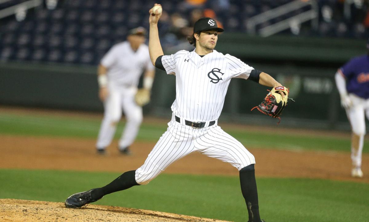 Gamecocks' goofy freshman pitcher lives up to the hype ...