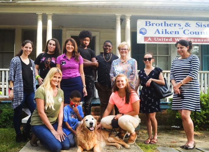 Rescue dogs help children overcome difficult situations