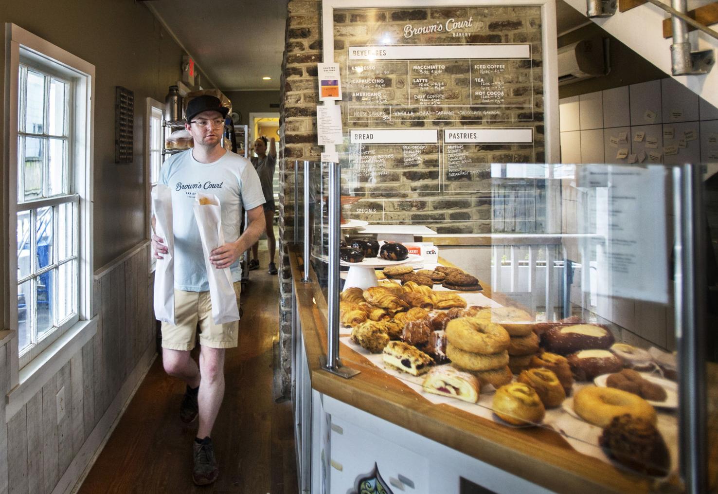 Downtown Charleston restaurants stay open despite coronavirus, but one