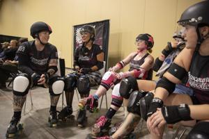 traci list roller derby game_007.JPG