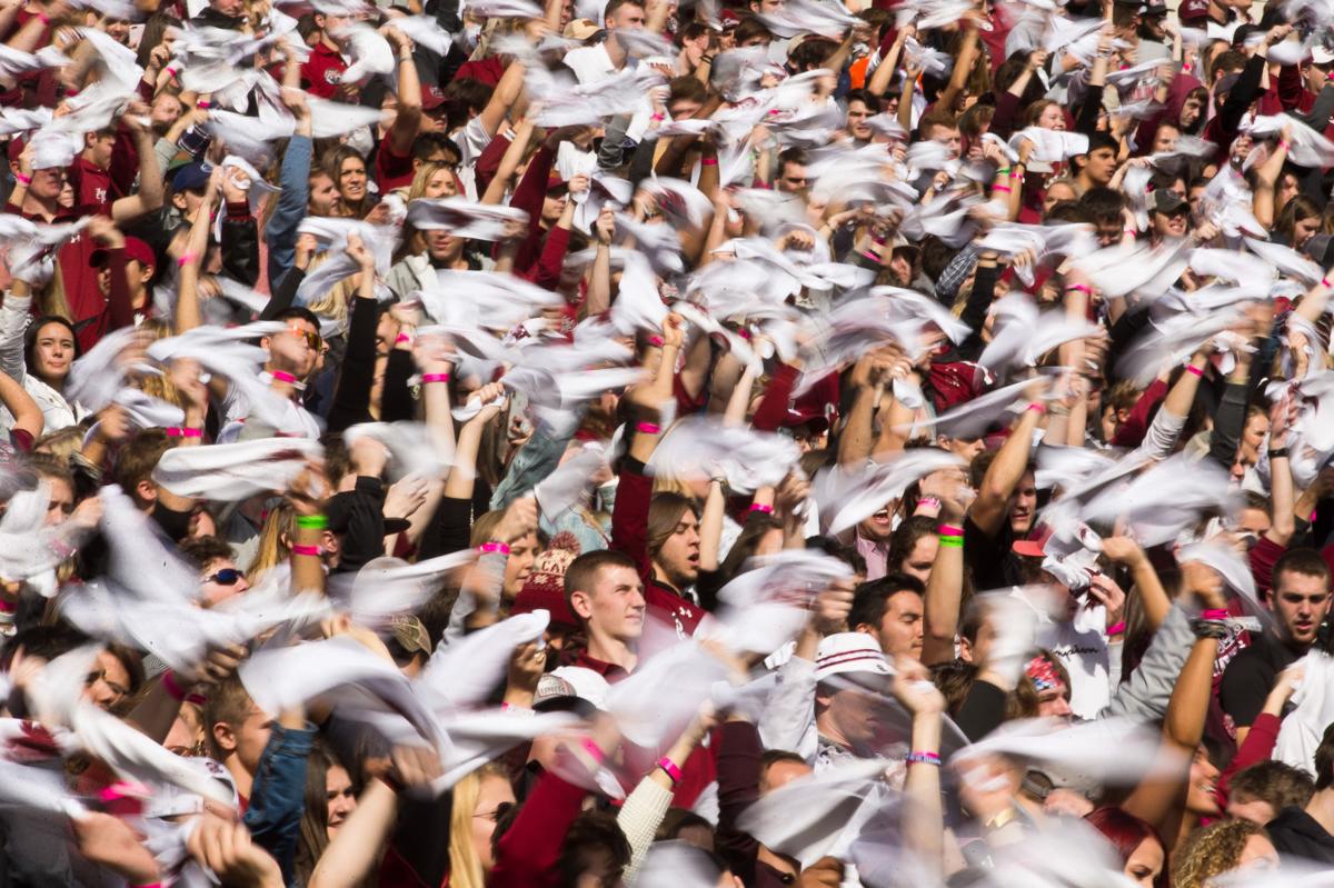 Coronavirus Impact On Football Season Not Affecting Purchase Of Season Tickets South Carolina Postandcourier Com